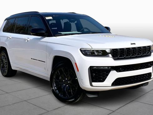 New 2026 Jeep Grand Cherokee L Summit image 2
