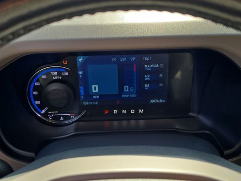 Used 2022 Ford Bronco Wildtrak image 33