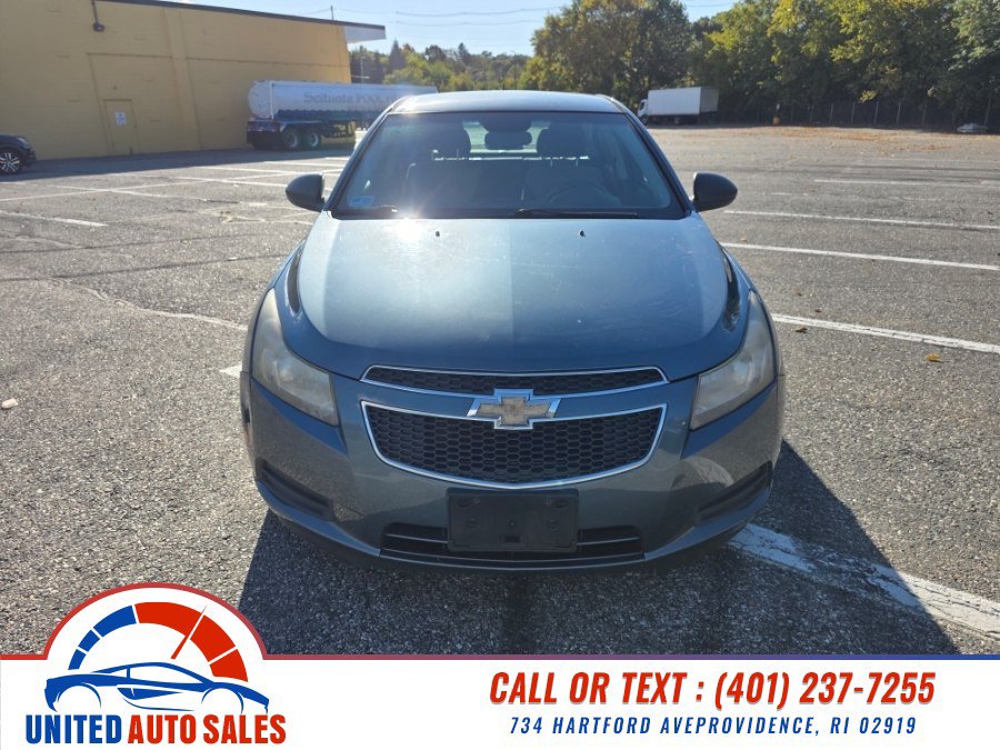 Used 2012 Chevrolet Cruze LS w/ Connectivity Package FWD image 7