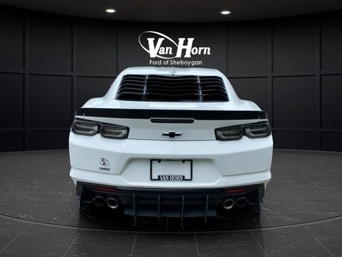 Used 2019 Chevrolet Camaro SS RWD image 6