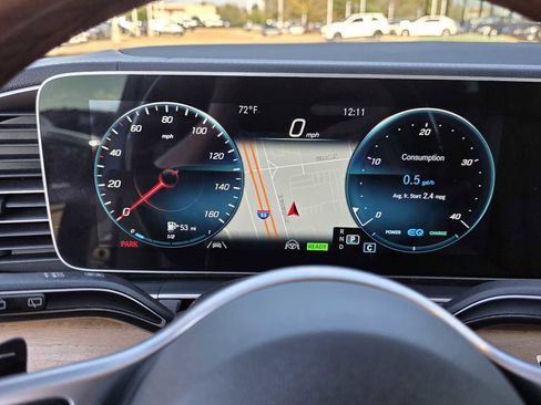 Used 2022 Mercedes-Benz GLS 450 4MATIC image 10