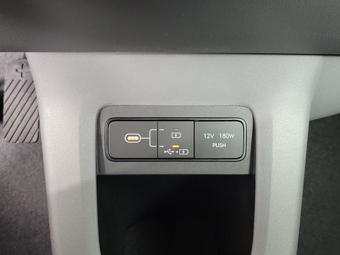 New 2026 Hyundai Ioniq 5 SEL image 17