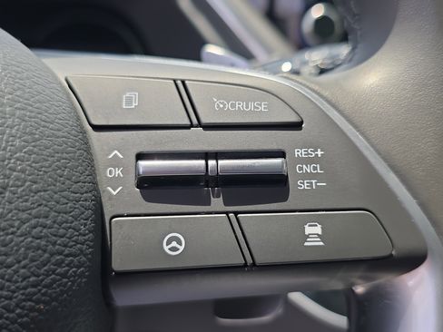 Used 2023 Hyundai Sonata Limited FWD image 28