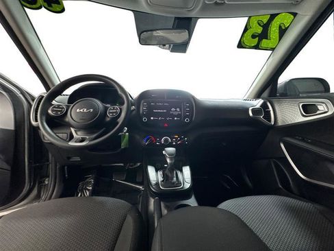 Used 2023 Kia Soul LX w/ Option Group 015 FWD image 13