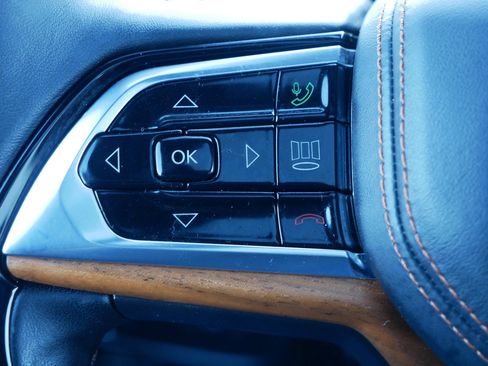 Used 2021 Jeep Grand Cherokee L Summit image 31