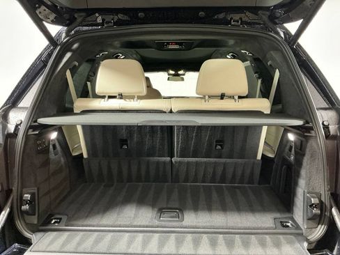 Certified 2026 BMW X7 xDrive40i w/ M Sport Package AWD/4WD image 32