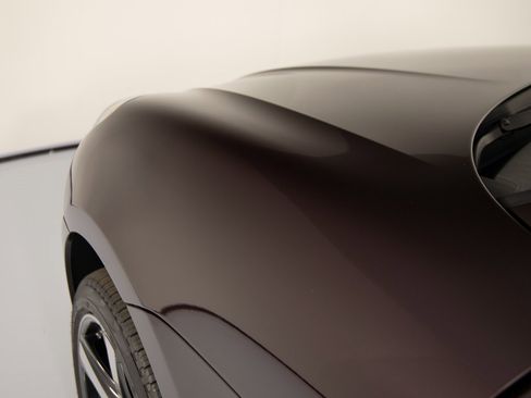 Certified 2024 Porsche Macan S image 40