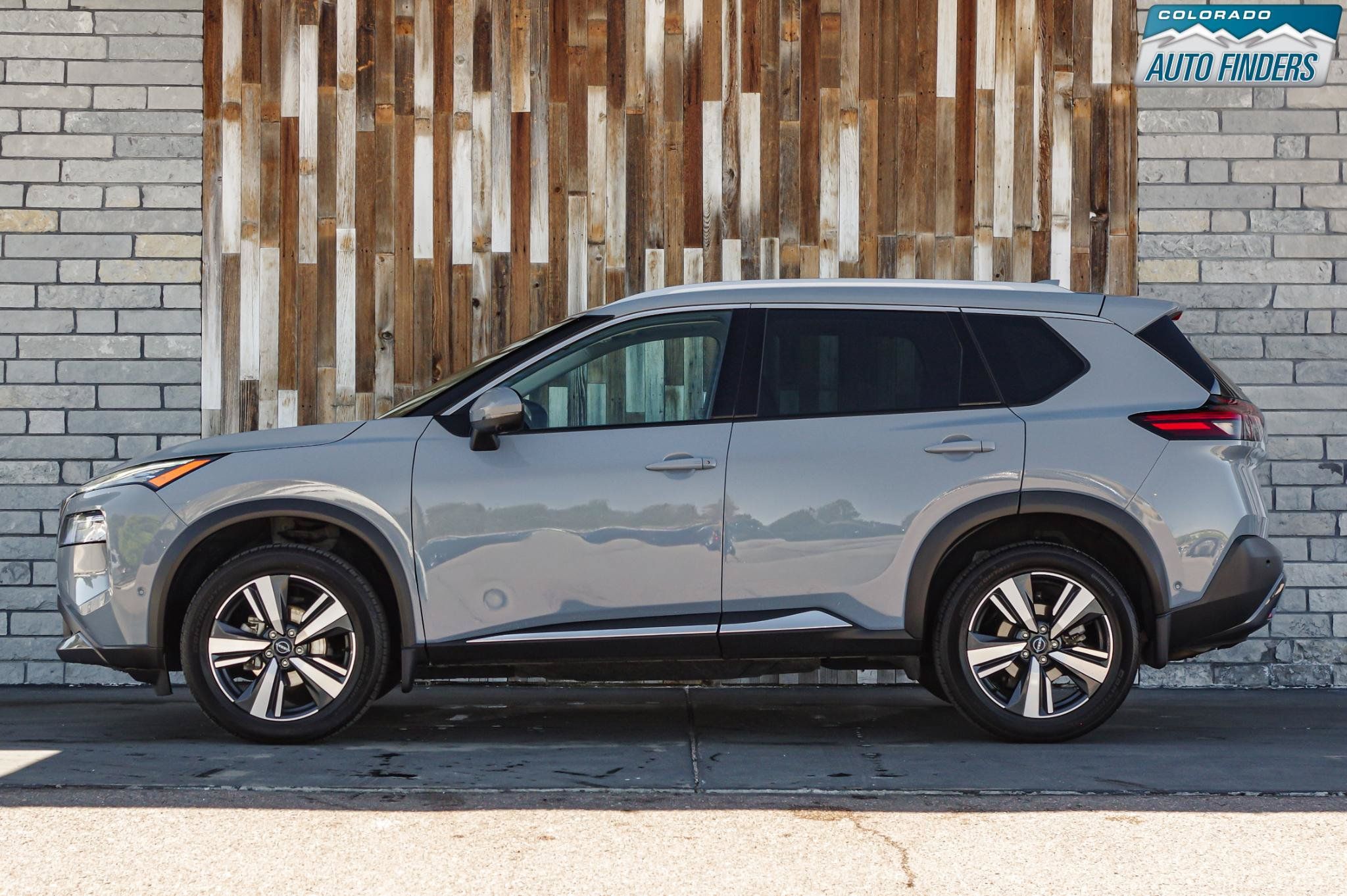 Used 2023 Nissan Rogue SL w/ SL Premium Package AWD/4WD image 3