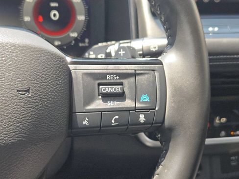 Certified 2026 Nissan Rogue SL FWD image 20