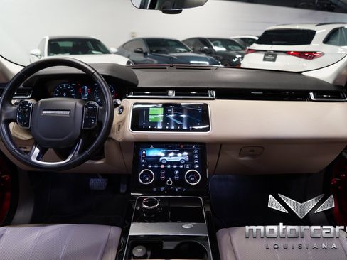 Used 2018 Land Rover Range Rover Velar S AWD/4WD image 31