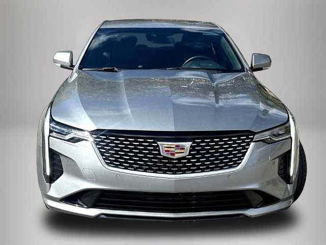 Used 2026 Cadillac CT4 Premium Luxury RWD image 2