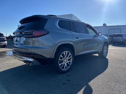 New 2026 GMC Acadia Denali w/ Super Cruise Package FWD image 6