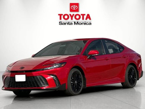 New 2026 Toyota Camry SE image 6