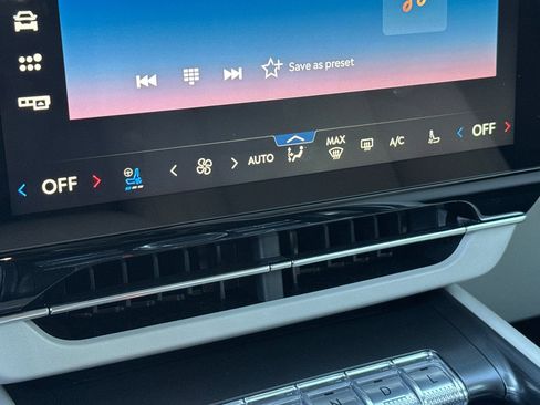 New 2026 Lincoln Nautilus Premier w/ Equipment Group 102A image 18