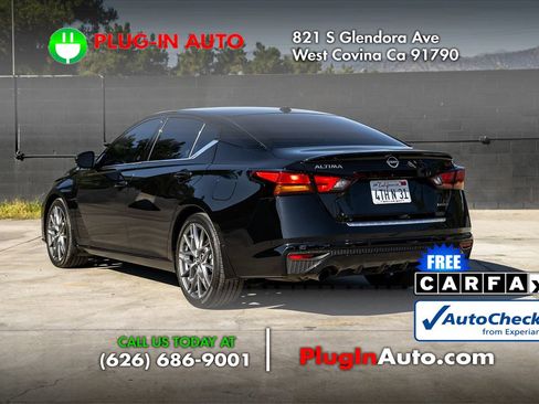 Used 2023 Nissan Altima 2.0 SR image 2