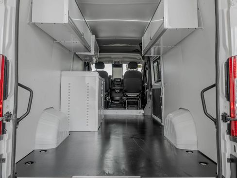 Used 2024 RAM ProMaster 3500 w/ Power Group FWD image 37