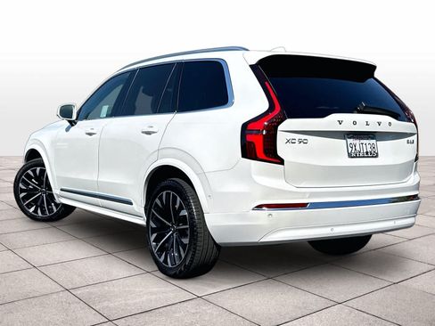 Used 2026 Volvo XC90 B6 Plus w/ Protection Package Premier AWD/4WD image 15