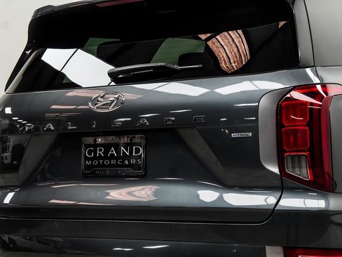Used 2022 Hyundai Palisade Limited image 15