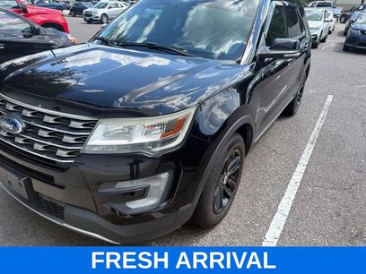 Used 2017 Ford Explorer XLT