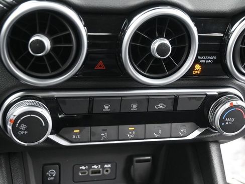 Certified 2025 Nissan Sentra SV image 12