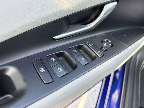 New 2026 Hyundai Elantra Limited image 15