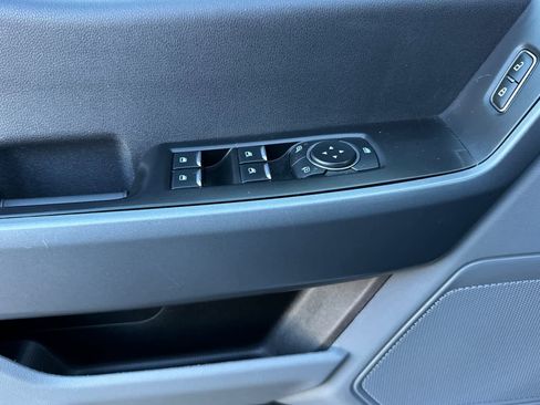 Used 2024 Ford F250 XLT w/ FX4 Off-Road Package image 12