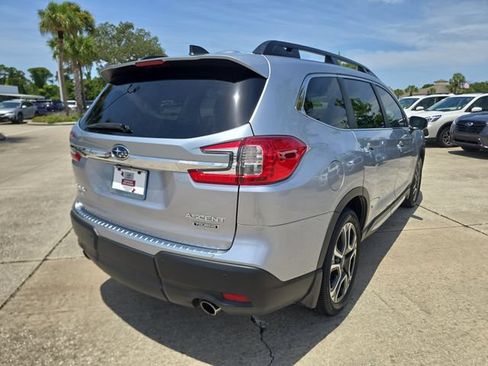 Used 2023 Subaru Ascent Touring AWD/4WD image 3