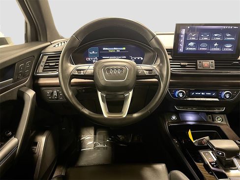 Used 2022 Audi Q5 2.0T Premium Plus image 25