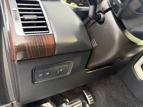 Used 2017 Land Rover Range Rover Supercharged image 15