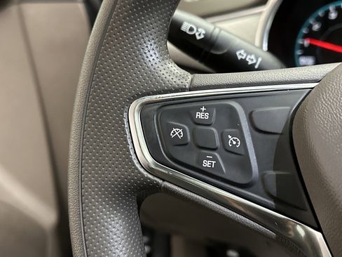 Used 2021 Chevrolet Malibu LT image 25