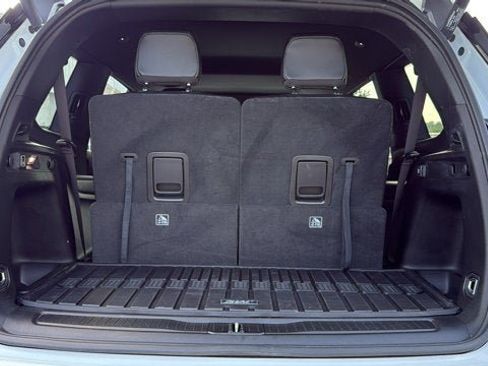 Certified 2025 Jeep Grand Cherokee L Altitude AWD/4WD image 30