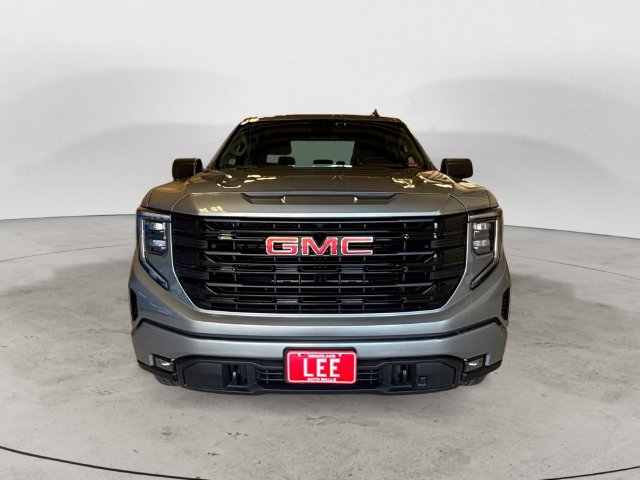 Used 2025 GMC Sierra 1500 Elevation AWD/4WD image 9