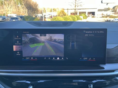 Certified 2024 BMW X7 xDrive40i image 24