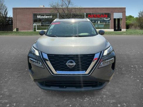 Certified 2023 Nissan Rogue SV w/ SV Premium B Package FWD image 6