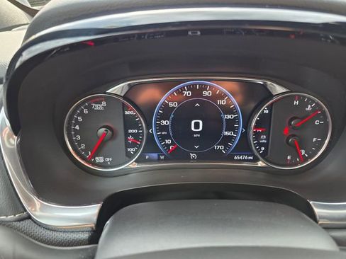 Used 2023 Chevrolet Traverse Premier image 34