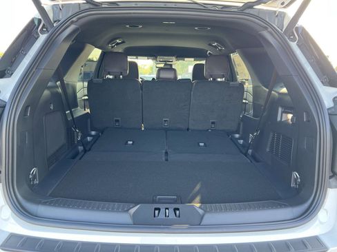 New 2026 Ford Explorer Platinum image 49