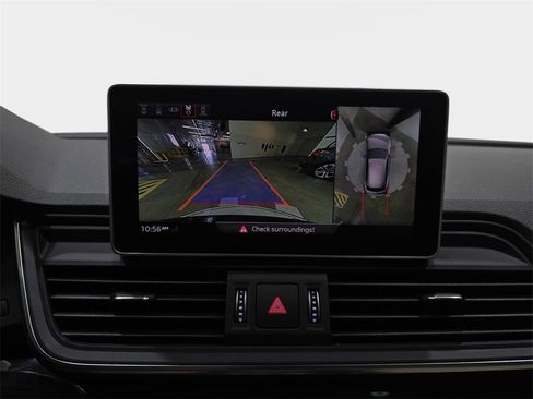 Used 2020 Audi Q5 e Prestige image 25