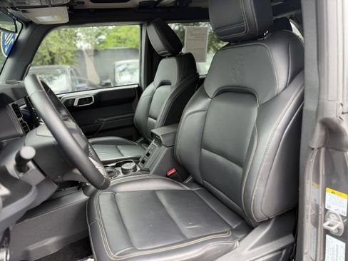 Used 2025 Ford Bronco Badlands AWD/4WD image 15