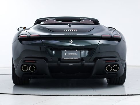 Certified 2025 Ferrari Roma Spider RWD image 9