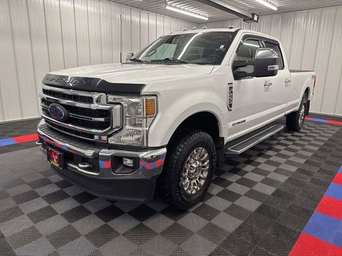 Used 2022 Ford F250 Lariat w/ Lariat Ultimate Package AWD/4WD image 10