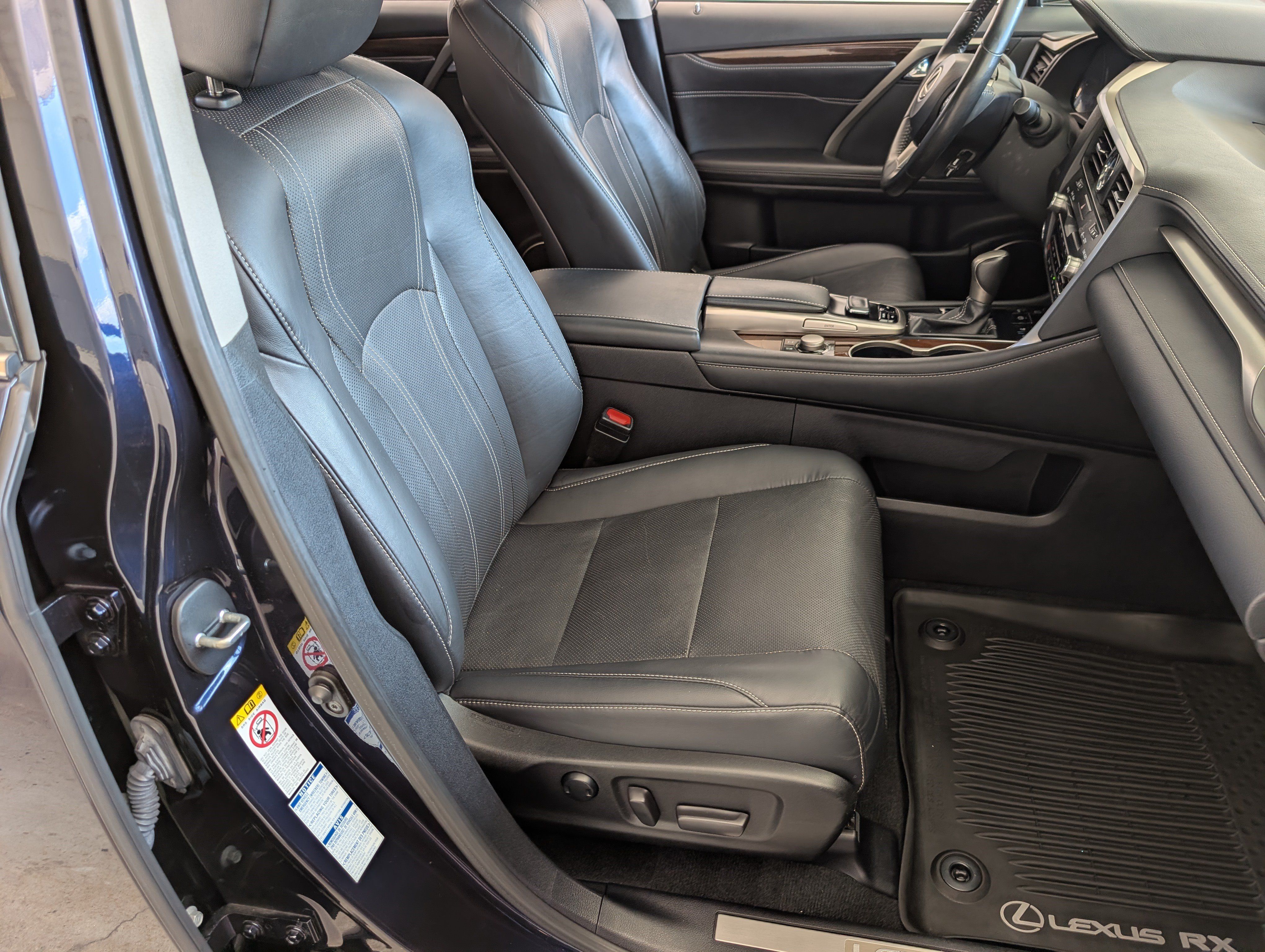 Used 2019 Lexus RX 350 AWD w/ Navigation Package image 22