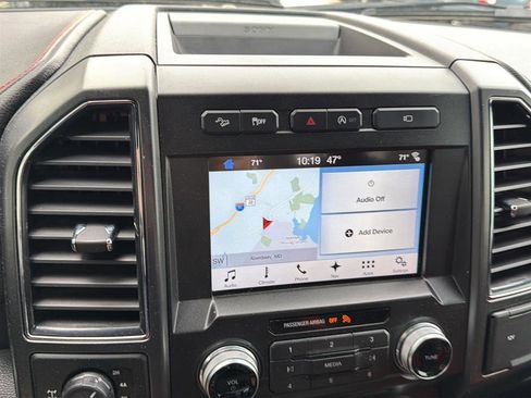 Used 2017 Ford F150 Lariat w/ Equipment Group 502A Luxury image 15