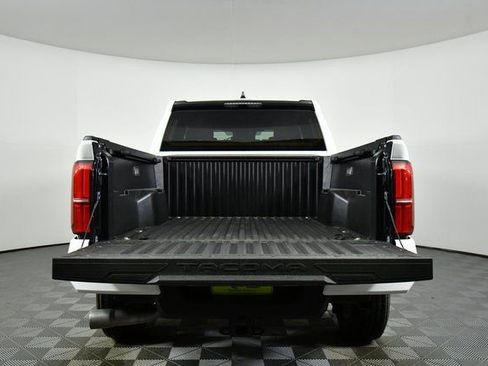 New 2026 Toyota Tacoma SR5 AWD/4WD image 25