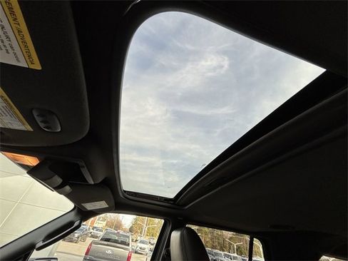 Used 2013 Ford Expedition EL Limited image 16