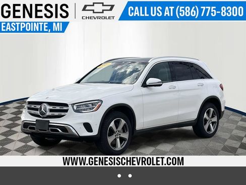 Used 2022 Mercedes-Benz GLC 300 4MATIC w/ Premium Package Lite image 1
