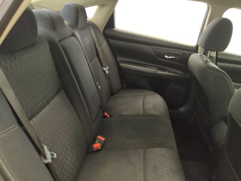 Used 2017 Nissan Altima 2.5 S w/ Power Driver Seat Package FWD image 19