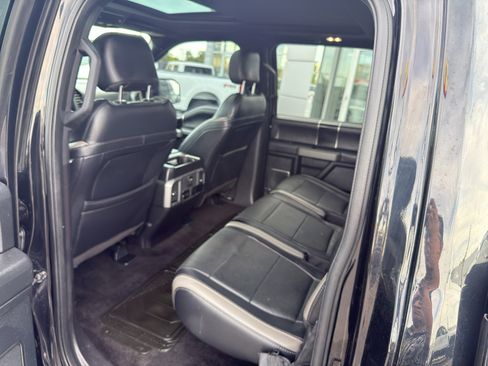 Used 2018 Ford F150 Raptor w/ Equipment Group 802A Luxury AWD/4WD image 17