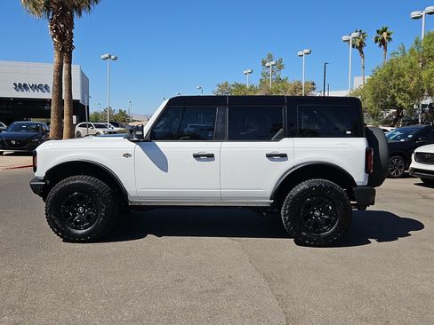 Used 2024 Ford Bronco Wildtrak AWD/4WD image 3