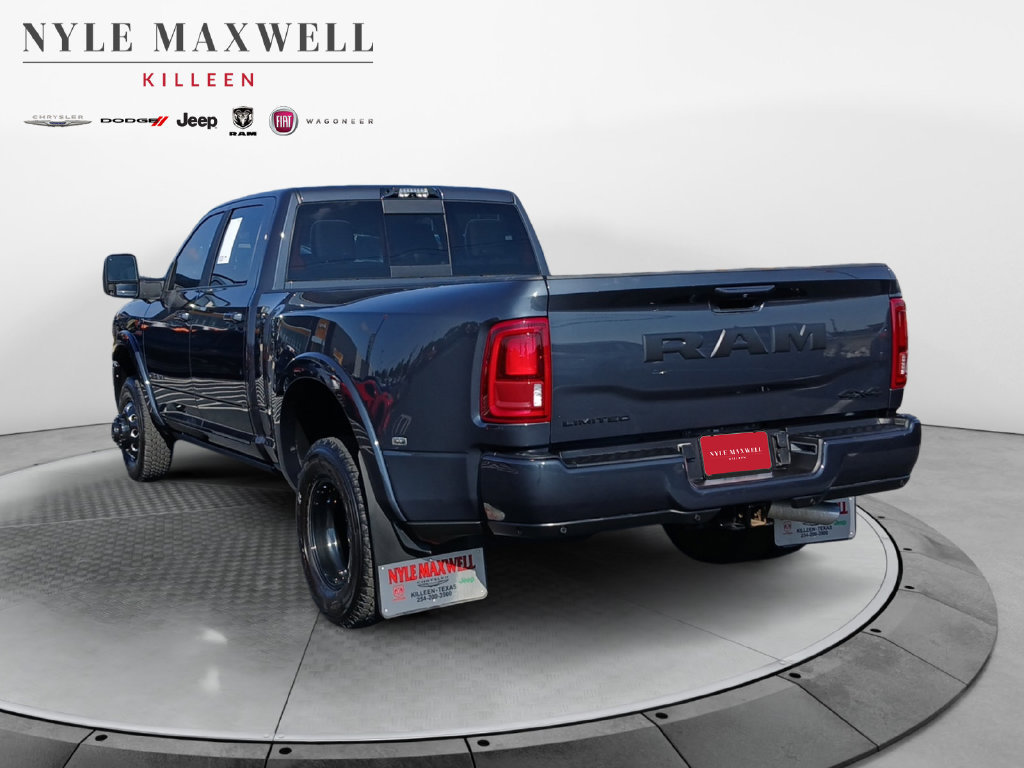 Used 2025 RAM 3500 Limited AWD/4WD image 14