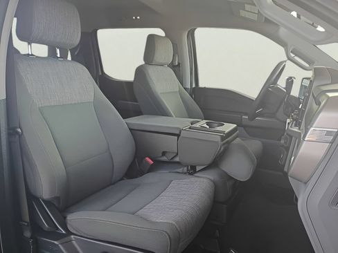 Used 2023 Ford F150 XLT RWD image 2